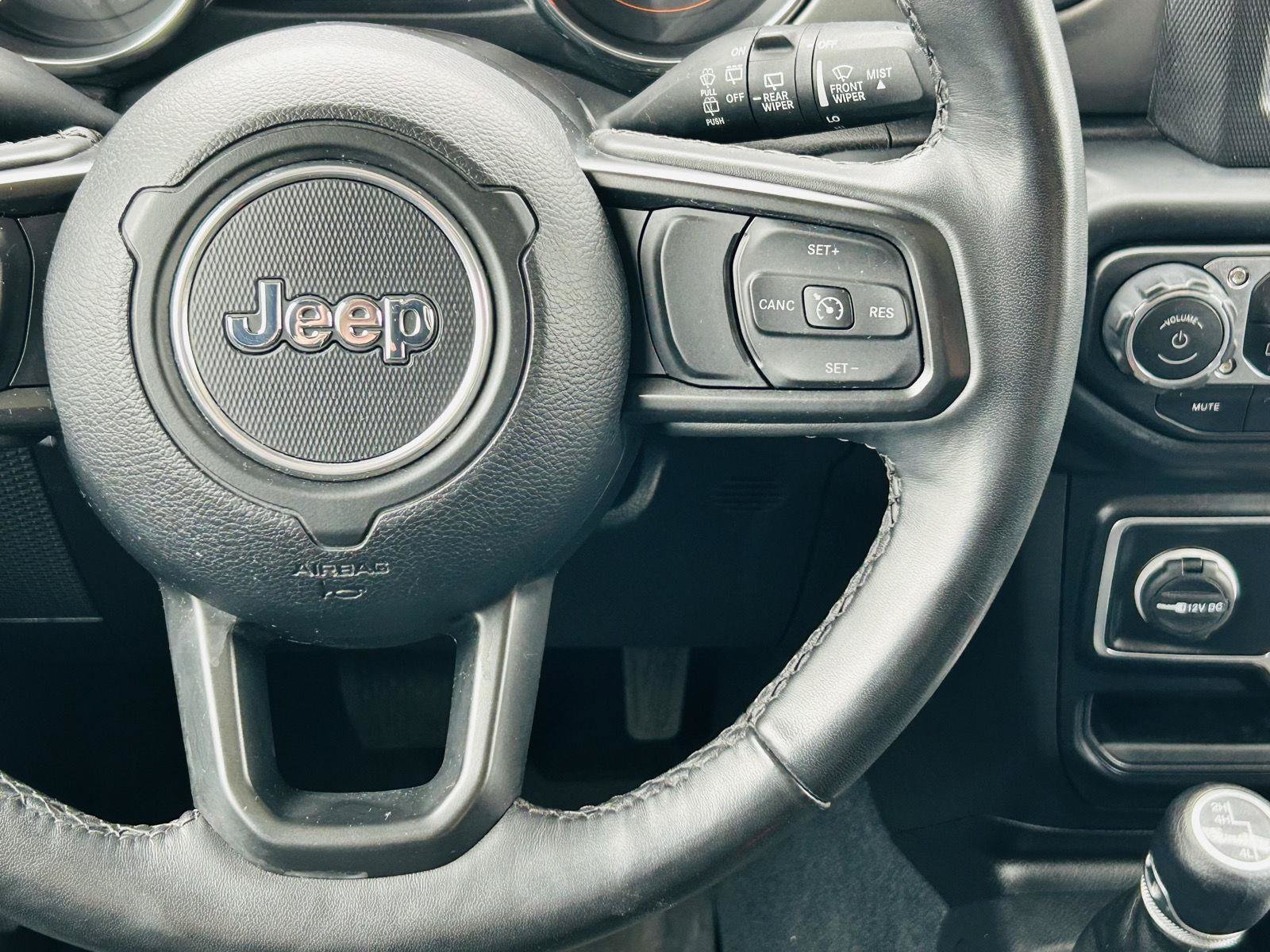 Used 2022 Jeep Wrangler Unlimited Sport AWD/4WD image 13