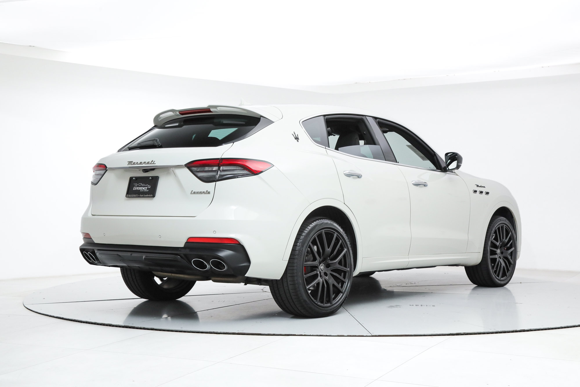 Certified 2024 Maserati Levante Modena Ultima AWD/4WD image 5