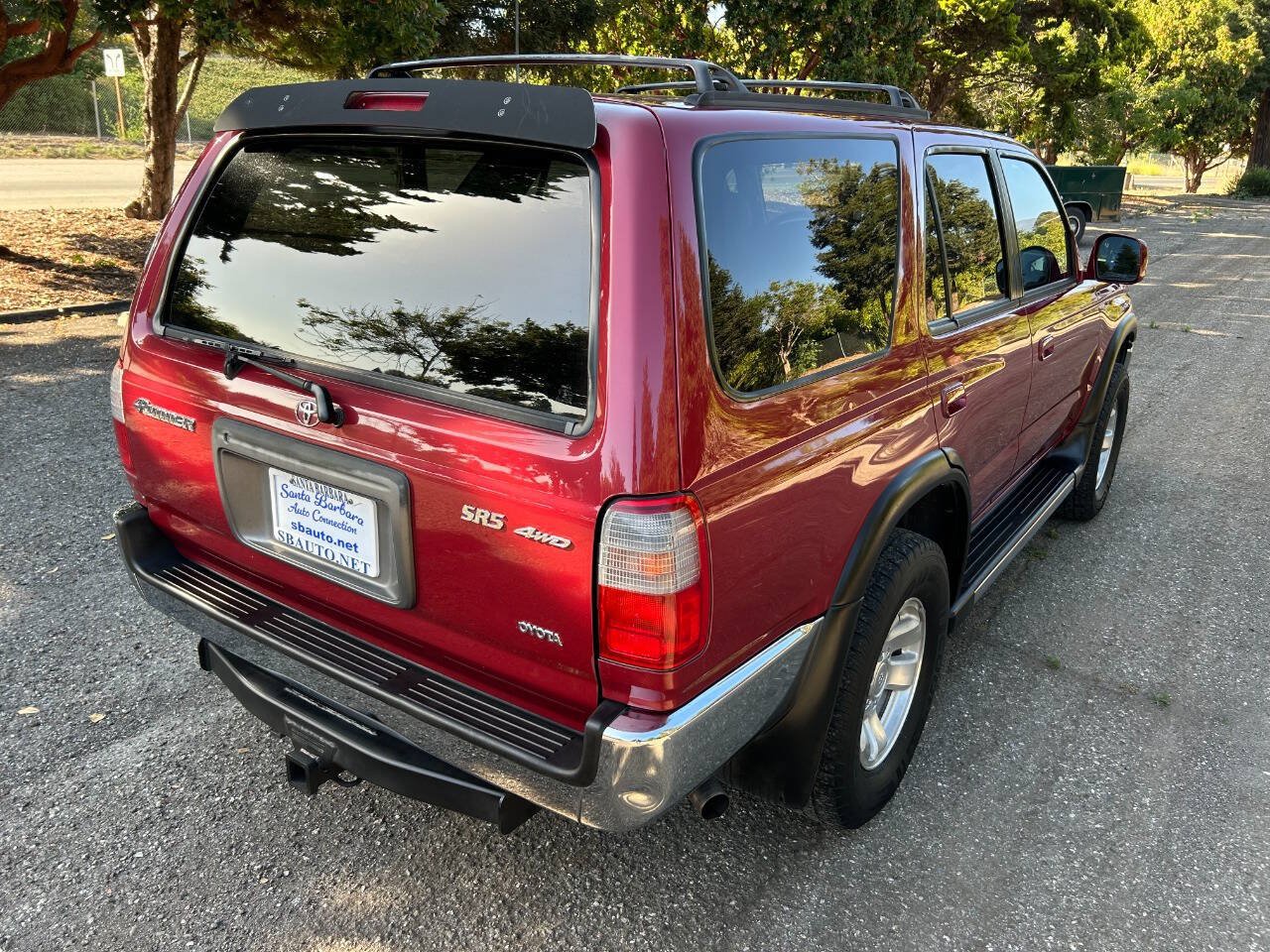 Used 2000 Toyota 4Runner SR5 w/ Upgrade Value Pkg 2 AWD/4WD image 15
