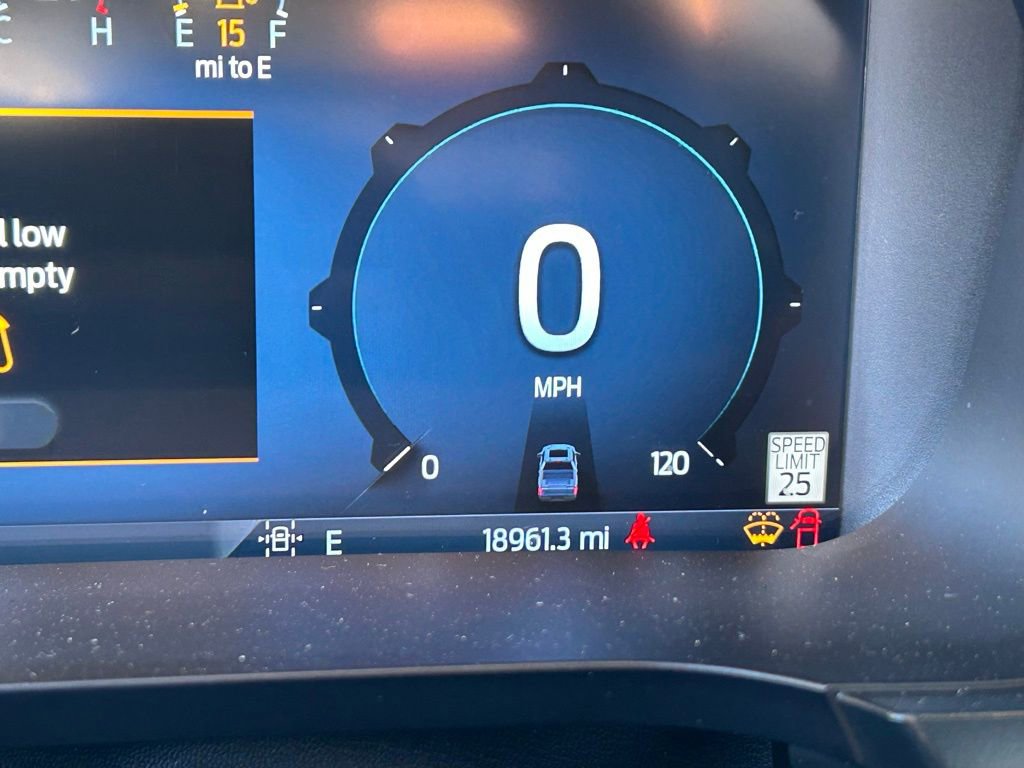 Used 2024 Ford F150 Lariat w/ Equipment Group 502A High image 16