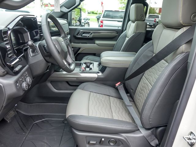 New 2026 Chevrolet Silverado 2500 ZR2 AWD/4WD image 16