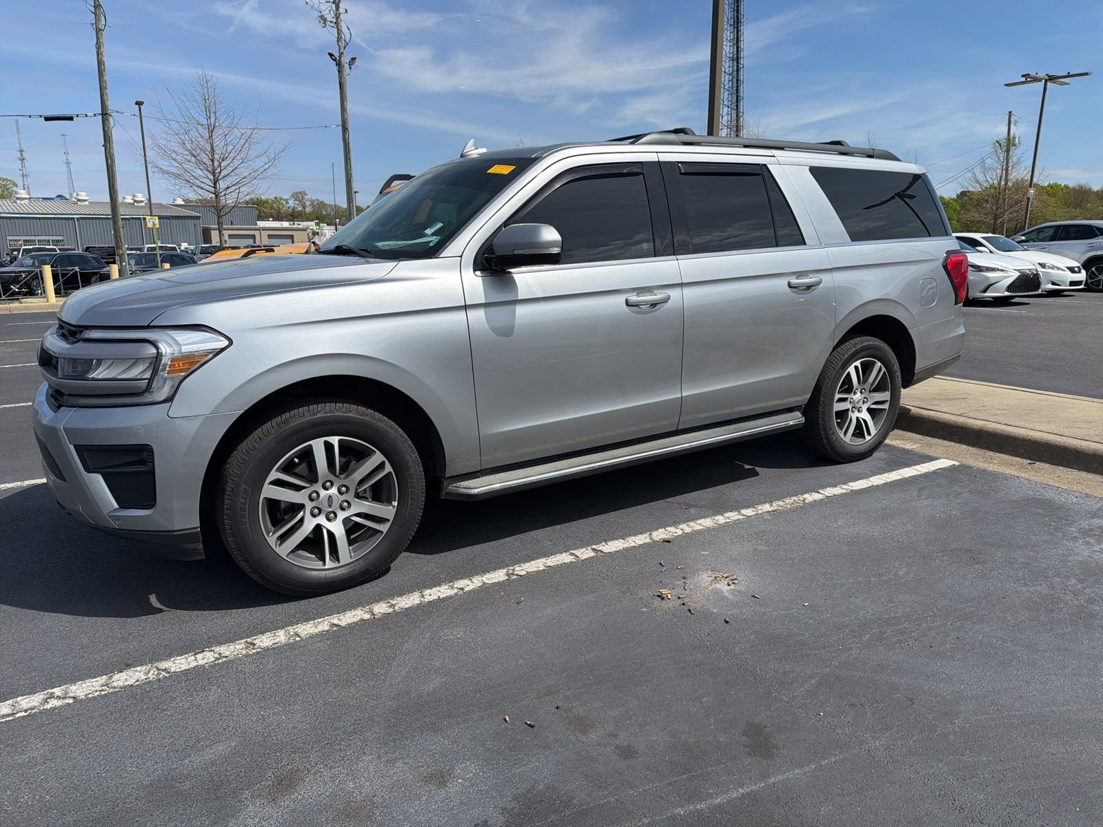 Used 2022 Ford Expedition Max XLT image 8