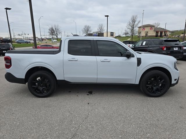 Used 2025 Ford Maverick Lariat w/ Black Appearance Package image 6
