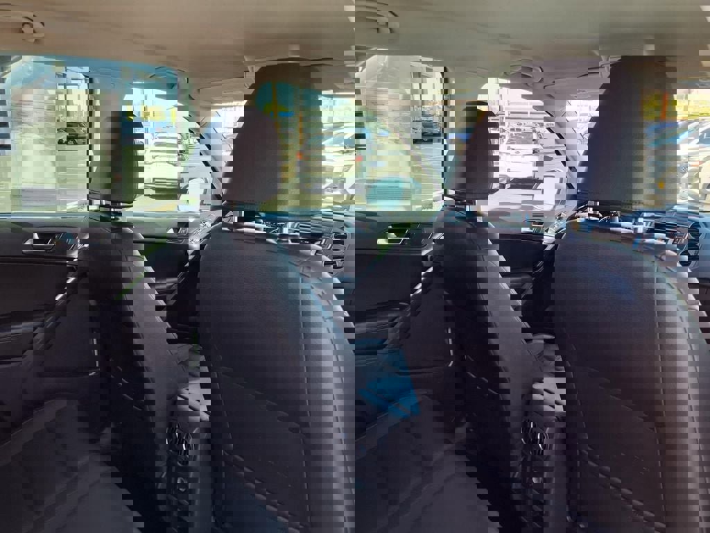 Used 2016 Volkswagen Tiguan S image 21