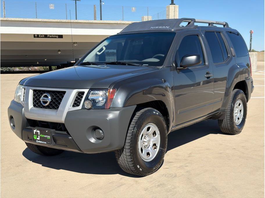 Used 2014 Nissan Xterra X AWD/4WD image 3