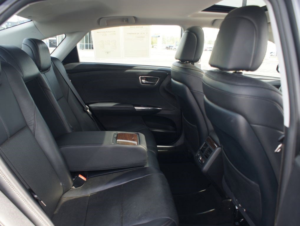 Used 2013 Toyota Avalon Limited FWD image 21