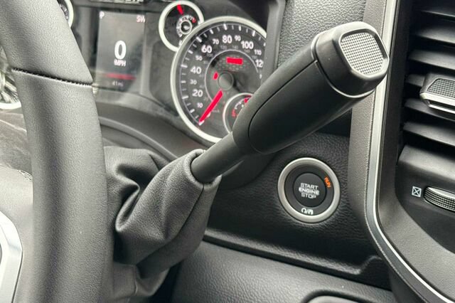 New 2026 RAM 2500 Big Horn AWD/4WD image 18