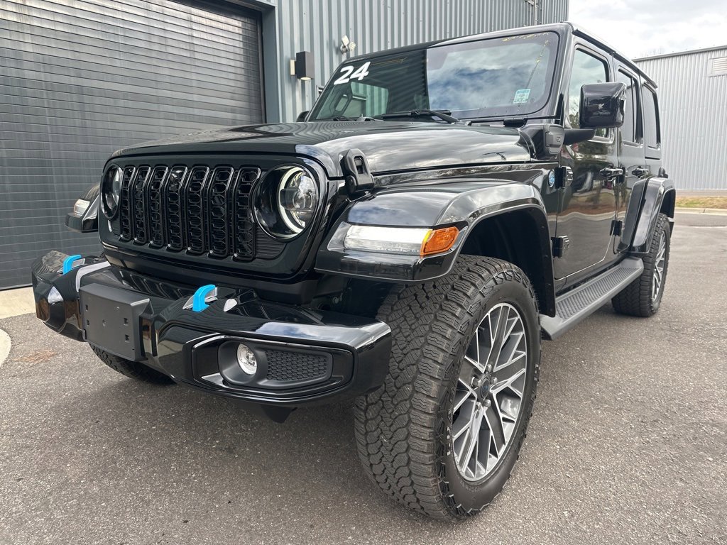 Used 2024 Jeep Wrangler High Altitude image 9