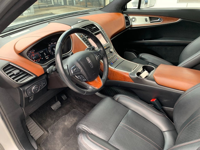 Used 2018 Lincoln MKX Black Label w/ Driver Assistance Package AWD/4WD image 23