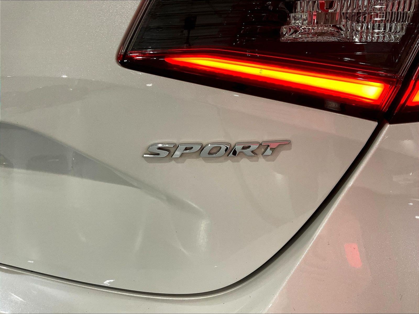 Certified 2024 Honda Civic Sport image 23