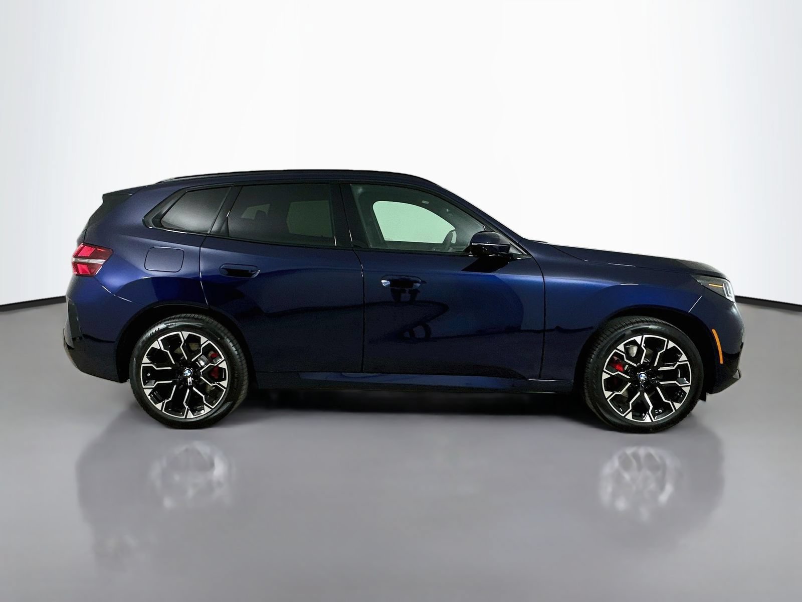 New 2026 BMW X3 xDrive30i w/ Premium Package AWD/4WD image 4