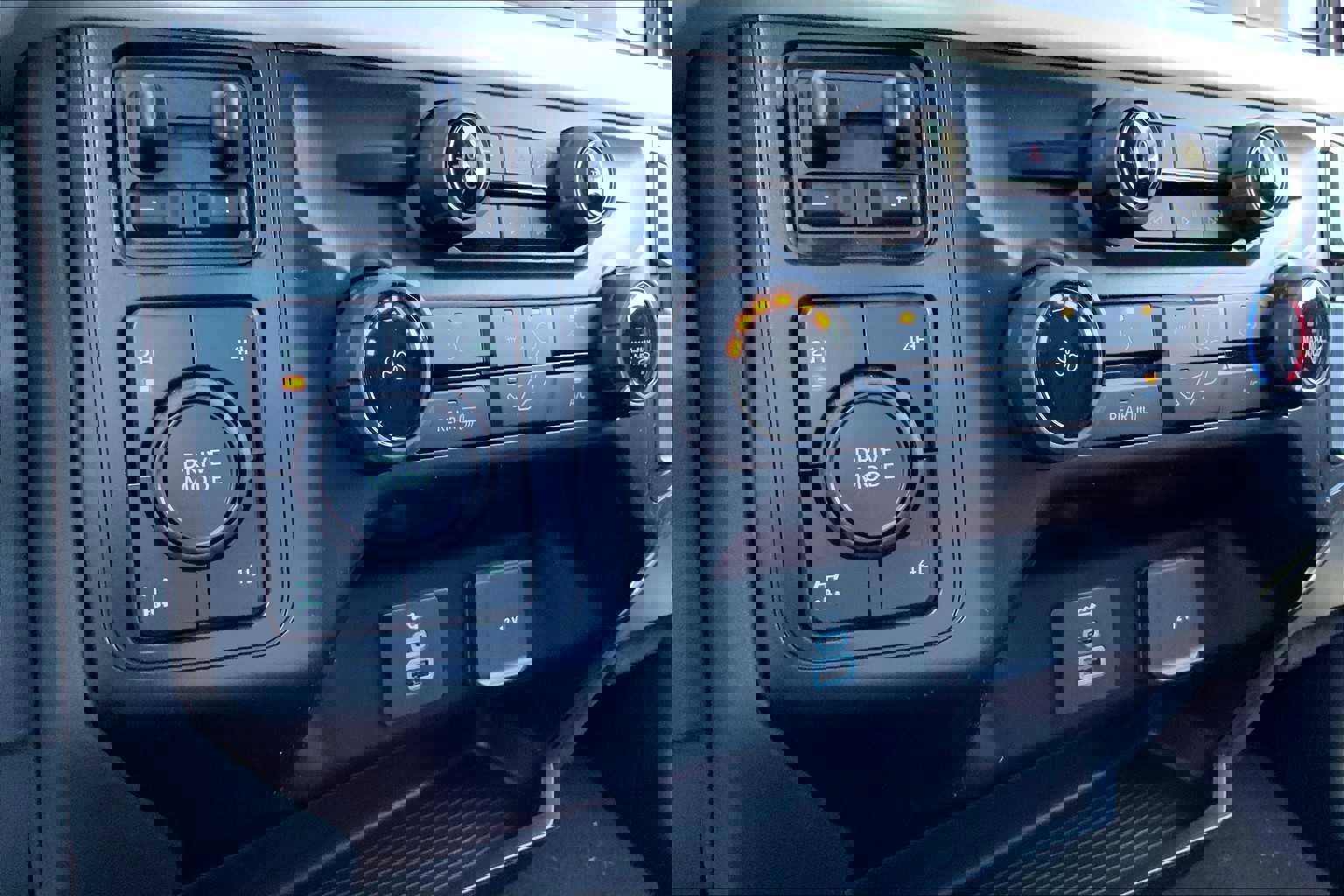 New 2026 Ford F250 XL w/ STX Appearance Package image 18