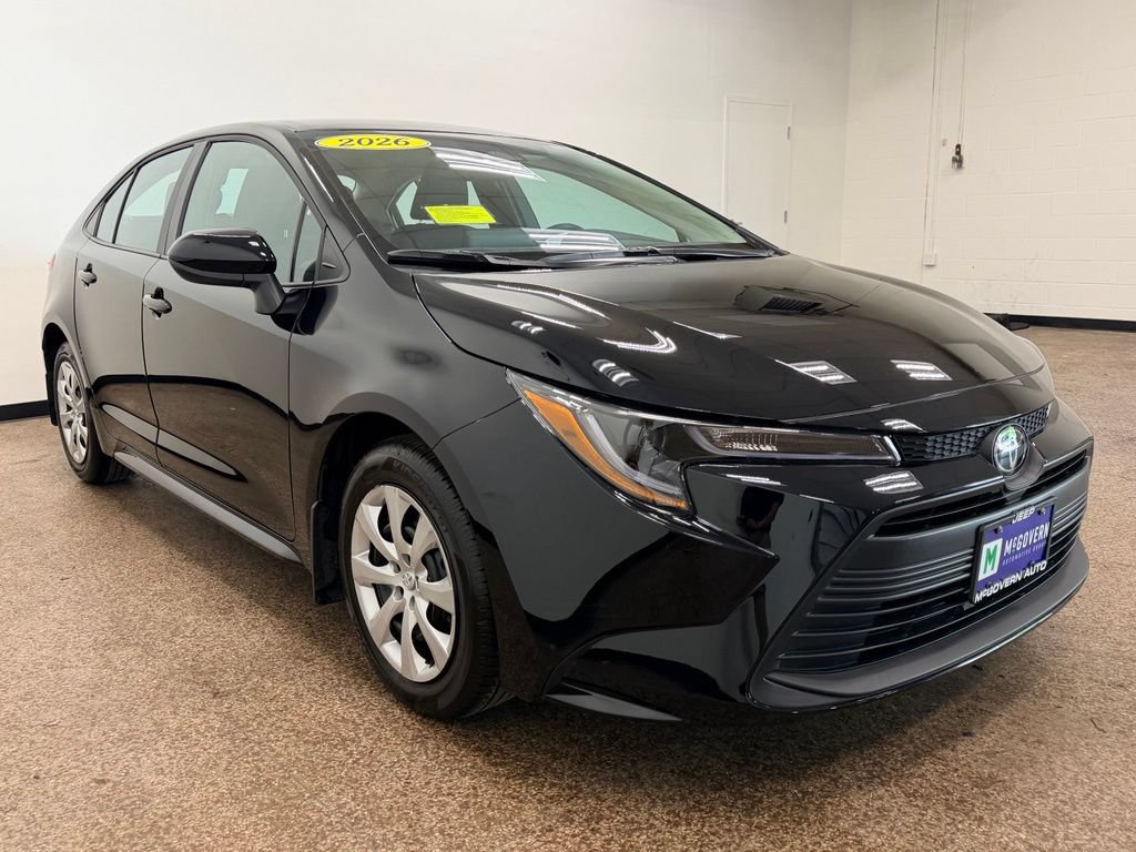 Used 2026 Toyota Corolla LE FWD image 8