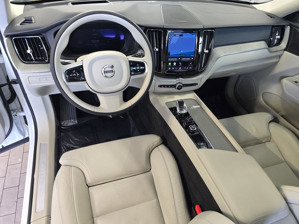 Used 2025 Volvo XC60 T8 Ultra w/ Protection Package Premier AWD/4WD image 17