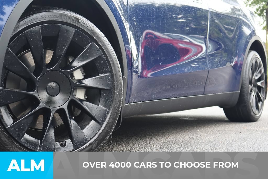 Used 2023 Tesla Model Y Long Range AWD/4WD image 2