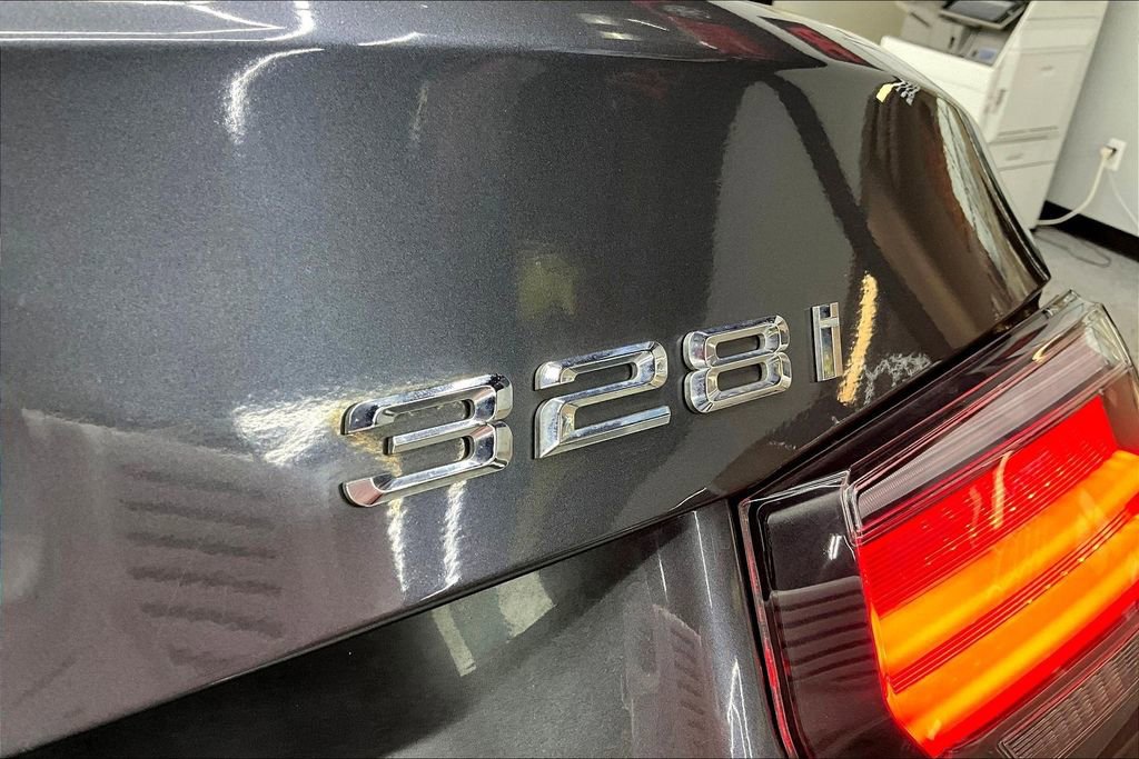 Used 2013 BMW 328i xDrive Sedan image 23