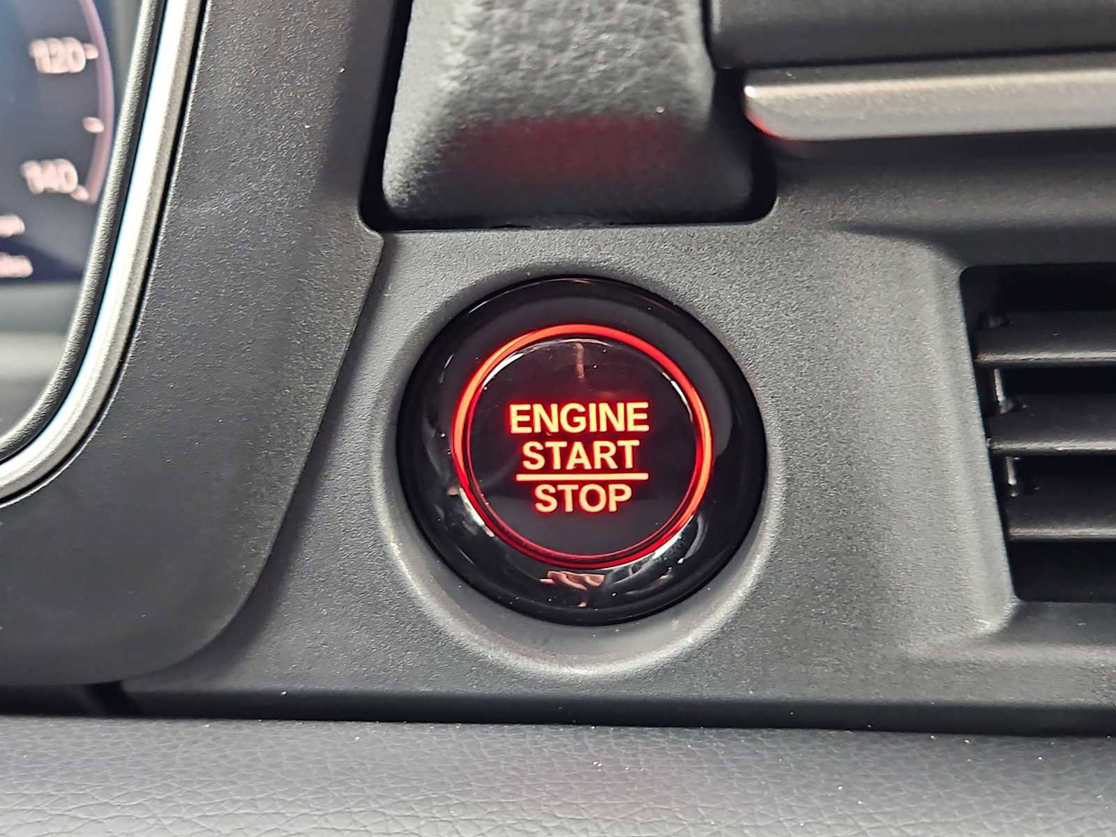 Certified 2026 Honda Passport RTL image 18