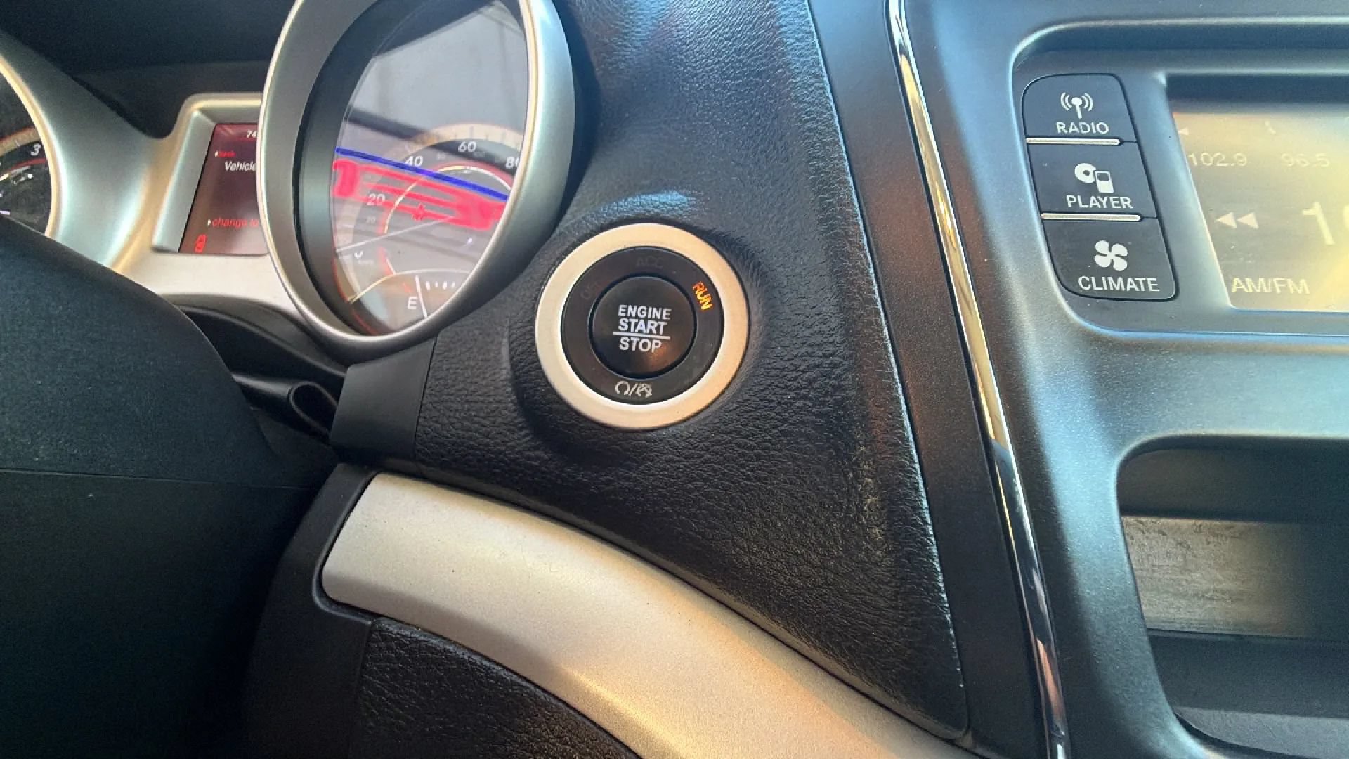 Used 2018 Dodge Journey SE AWD/4WD image 25
