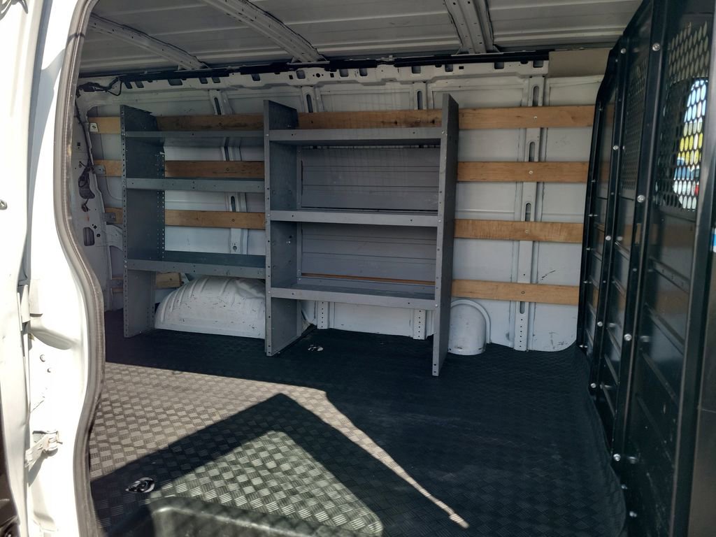 Used 2020 Chevrolet Express 2500 w/ Driver Convenience Package RWD image 15