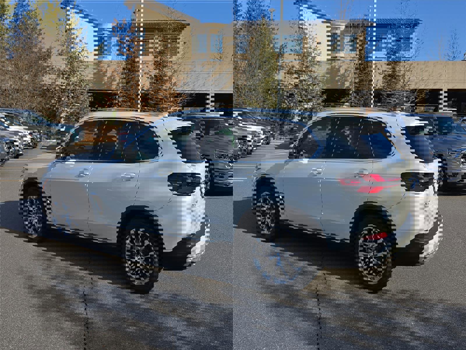 Used 2024 BMW X5 xDrive40i image 5