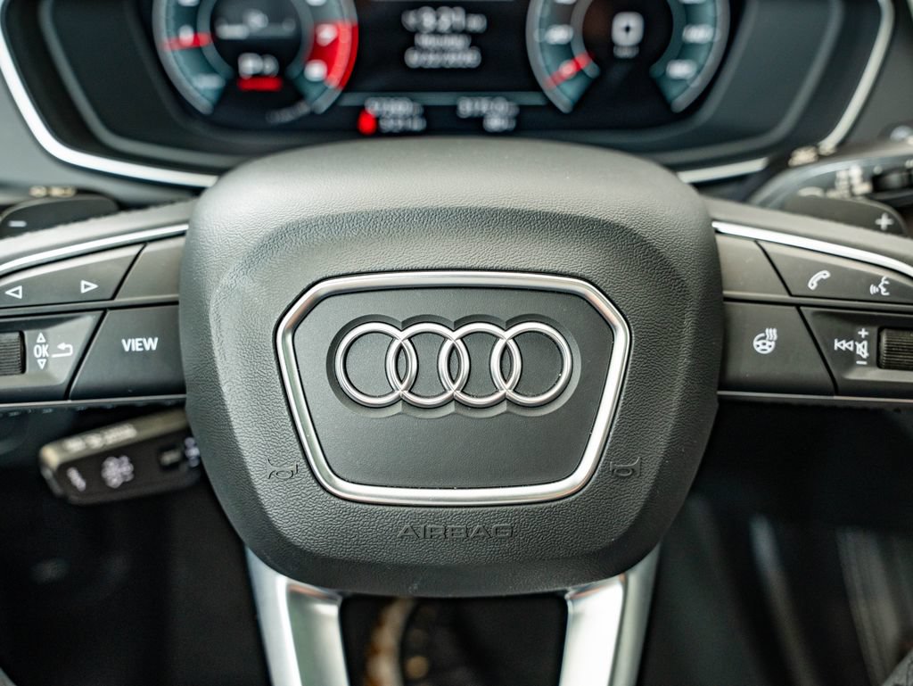 Used 2021 Audi Q5 Prestige w/ Prestige Package AWD/4WD image 30