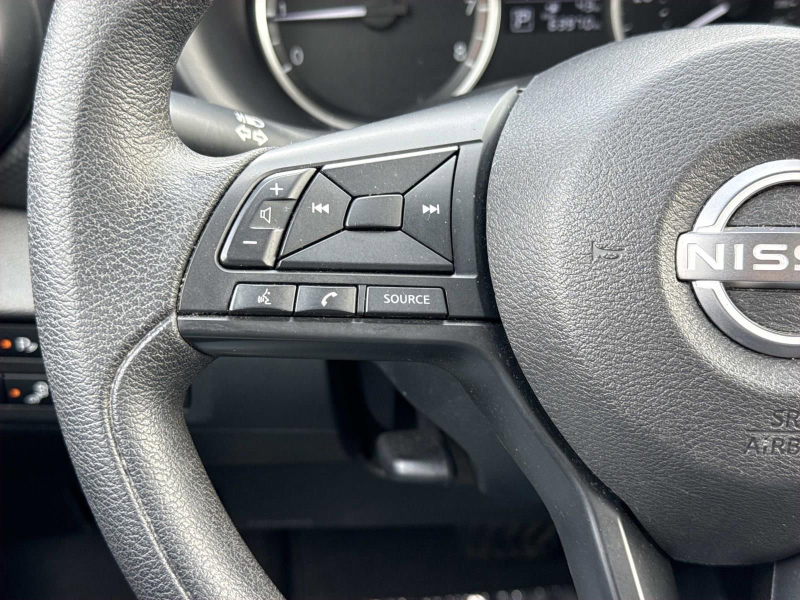 Used 2024 Nissan Kicks S FWD image 15