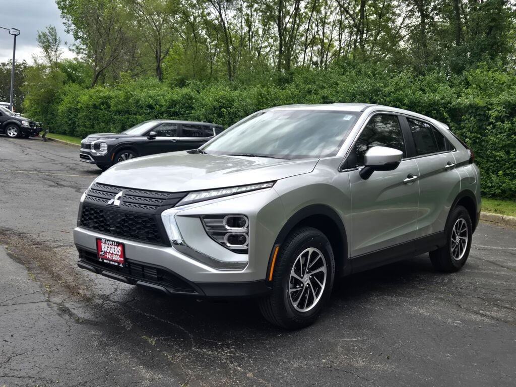 New 2026 Mitsubishi Eclipse Cross ES AWD/4WD image 3