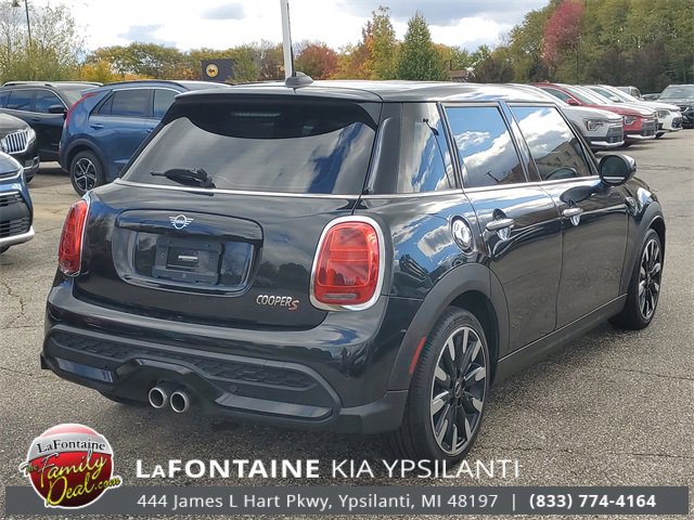 Used 2023 MINI Cooper S image 4
