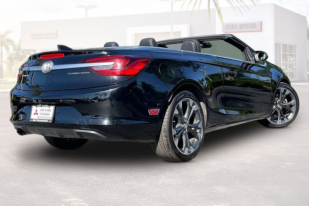 Used 2018 Buick Cascada Premium image 32