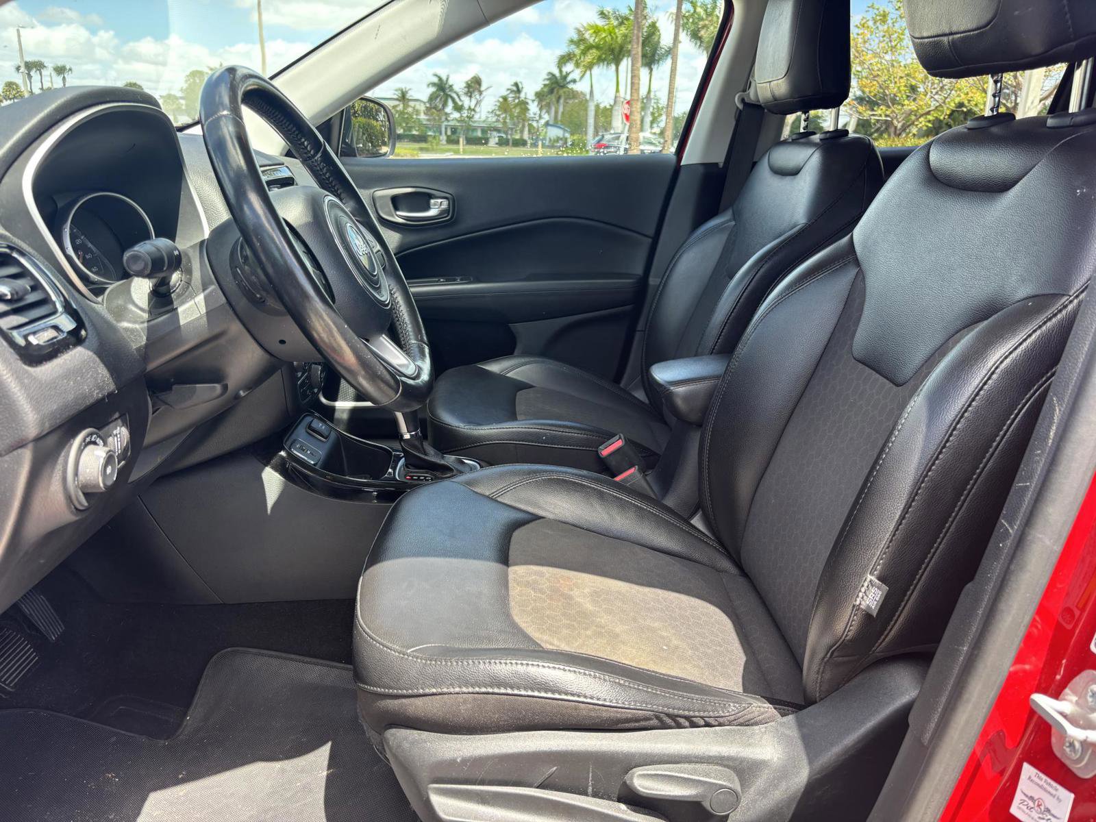 Used 2020 Jeep Compass Latitude FWD image 11