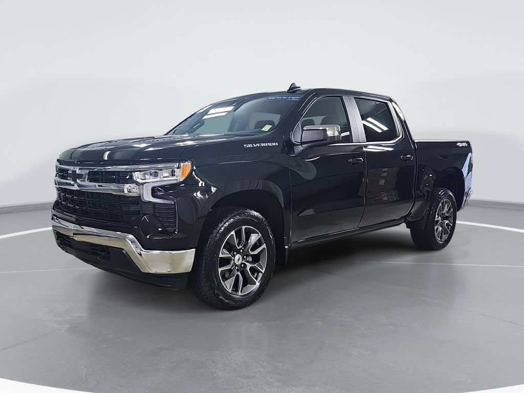 Certified 2024 Chevrolet Silverado 1500 LT AWD/4WD image 9