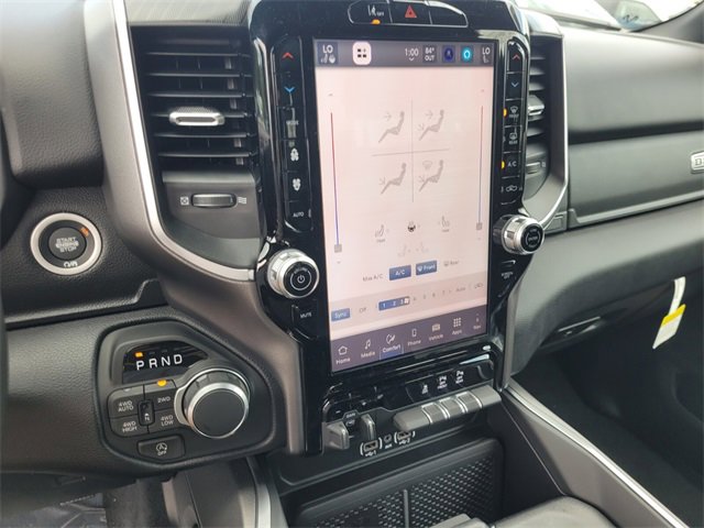 New 2026 RAM 1500 4x4 Crew Cab image 26