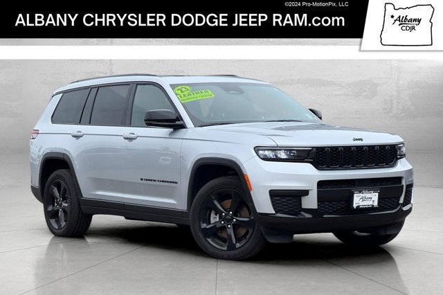 Used 2023 Jeep Grand Cherokee L Laredo