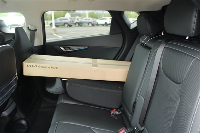 New 2025 Kia EV6 Wind image 19