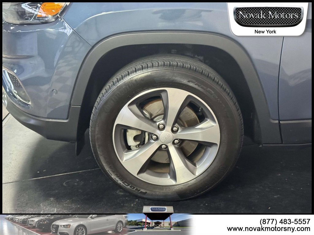 Used 2021 Jeep Cherokee Limited image 9