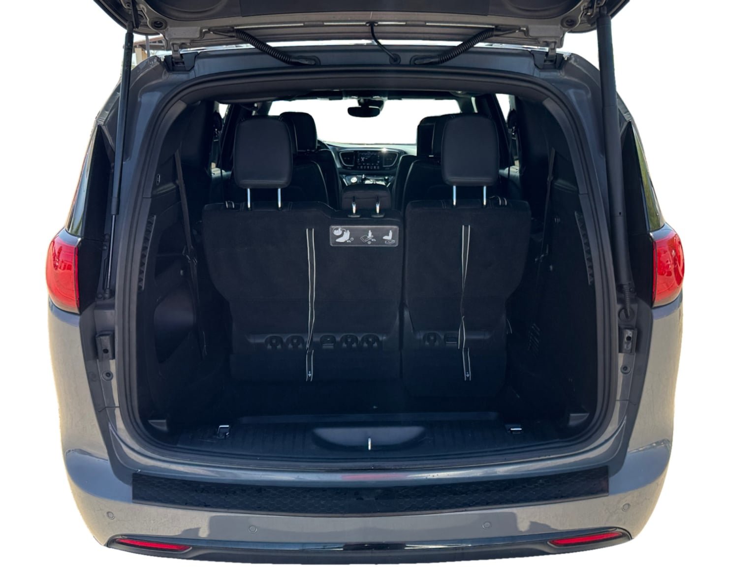 Used 2020 Chrysler Pacifica Touring-L Plus w/ Advanced Safetytec Group FWD image 19