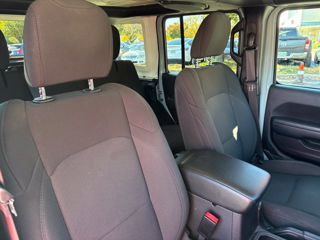 Used 2023 Jeep Wrangler Unlimited w/ Cold Weather Group AWD/4WD image 26