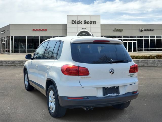 Used 2014 Volkswagen Tiguan S video 3