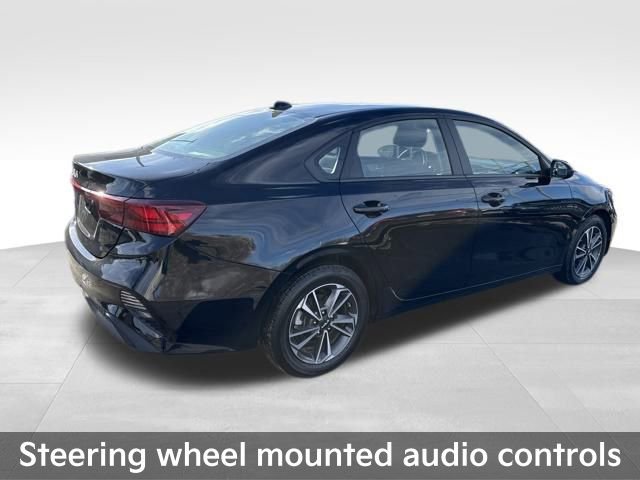 Used 2024 Kia Forte LXS image 8