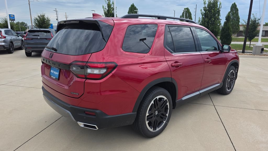 New 2026 Honda Pilot Touring image 5