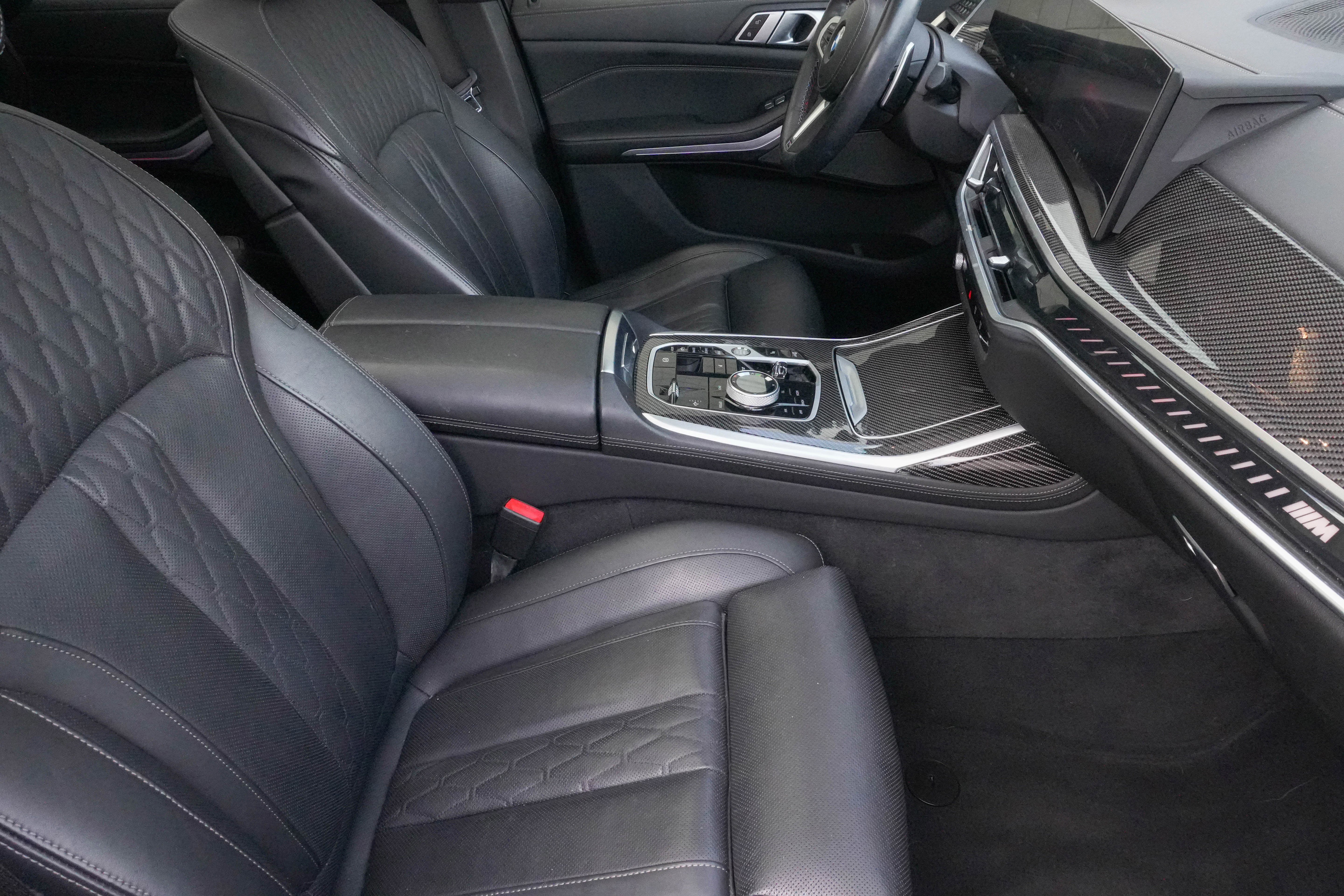 Certified 2025 BMW X7 M60i w/ Climate Comfort Package AWD/4WD image 13
