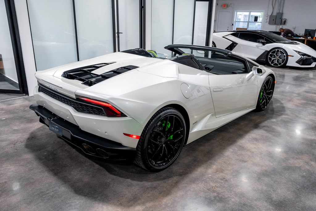 Used 2016 Lamborghini Huracan LP 610-4 AWD/4WD image 17