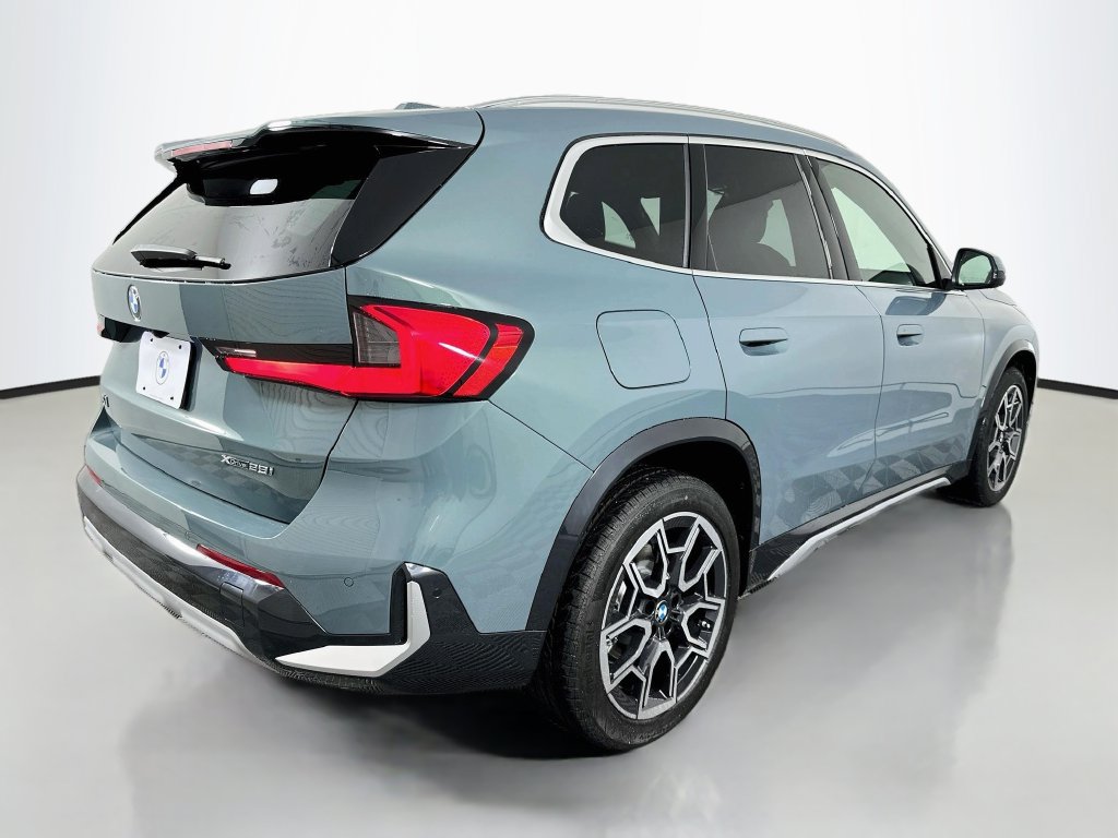 New 2027 BMW X1 xDrive28i w/ Technology Package AWD/4WD image 5