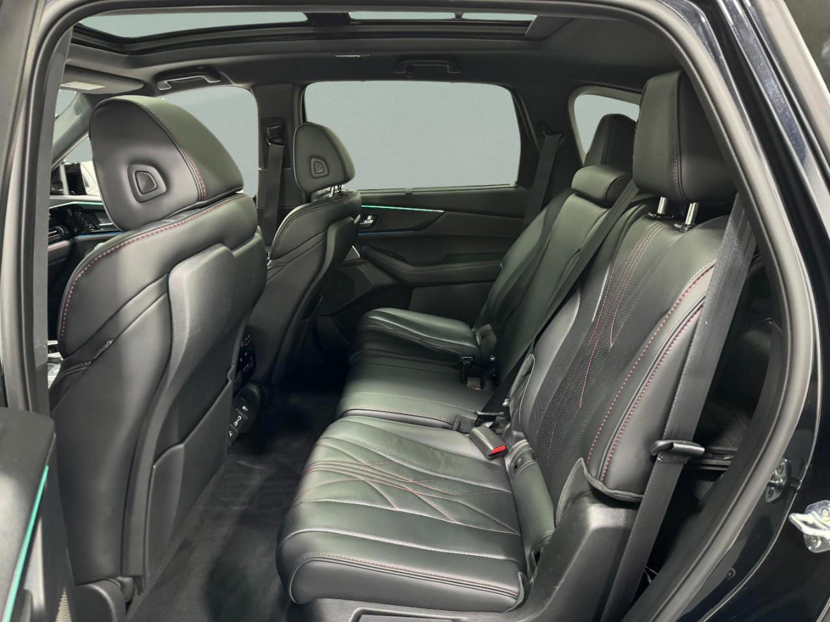 Used 2024 Acura MDX Type S image 10