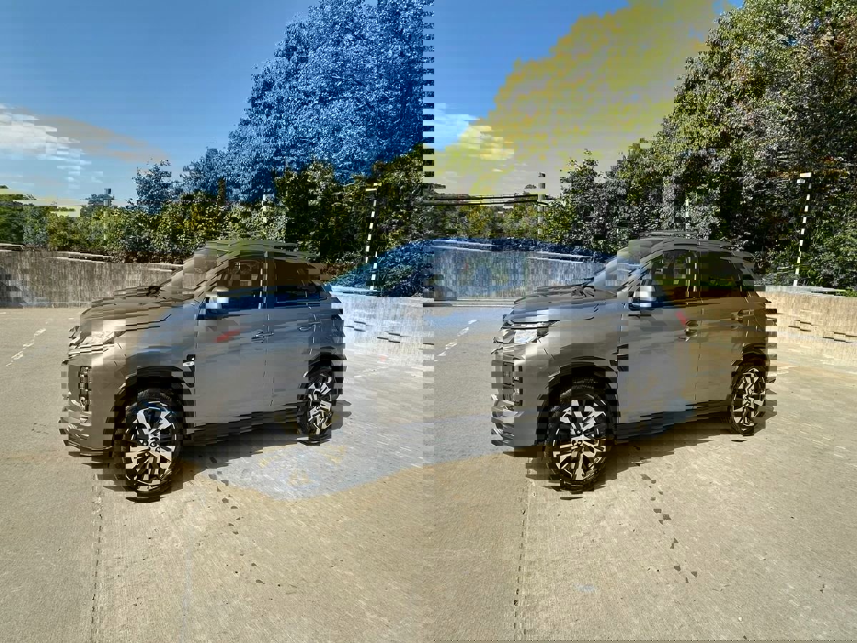 Used 2021 Mitsubishi Outlander Sport ES image 9