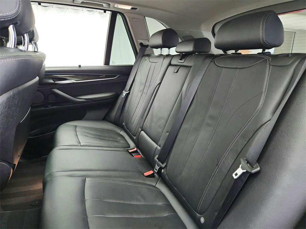 Used 2017 BMW X5 xDrive35d image 33
