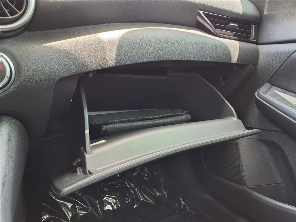 Used 2024 Nissan Sentra SV FWD image 24