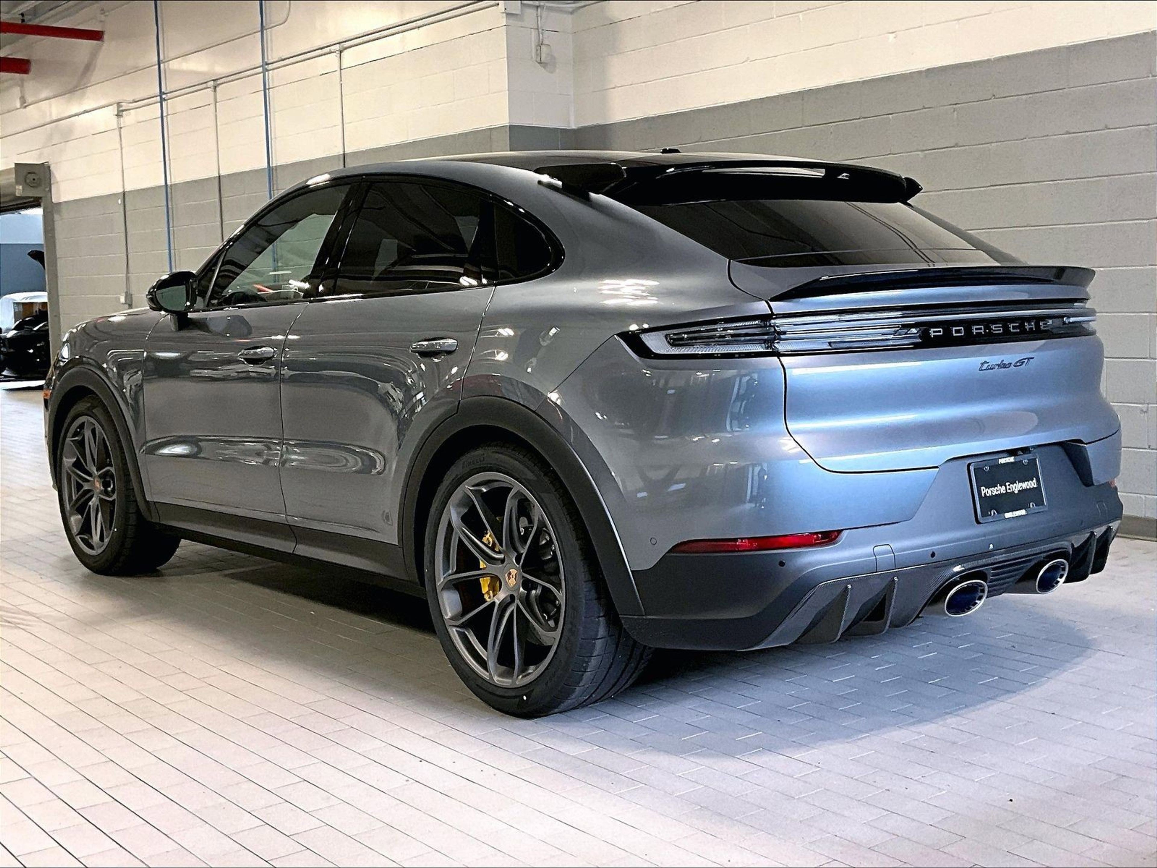 New 2026 Porsche Cayenne Turbo GT AWD/4WD image 3