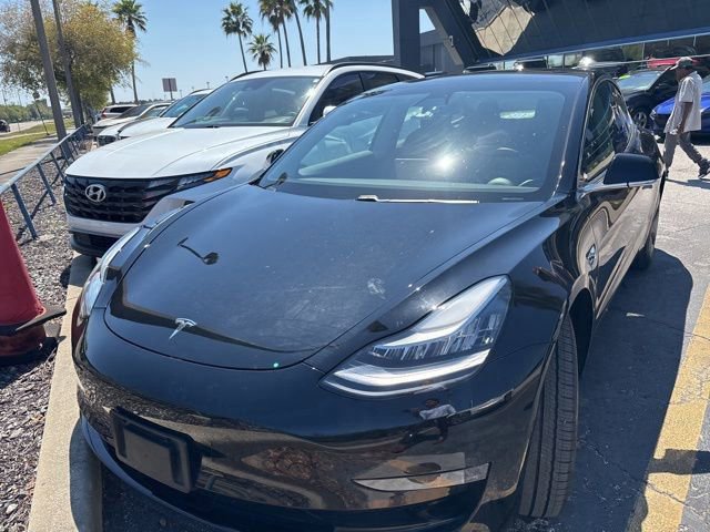 Used 2020 Tesla Model 3 Long Range image 4
