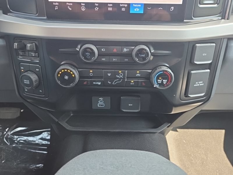 New 2026 Ford F250 XLT w/ XLT Premium Package AWD/4WD image 41